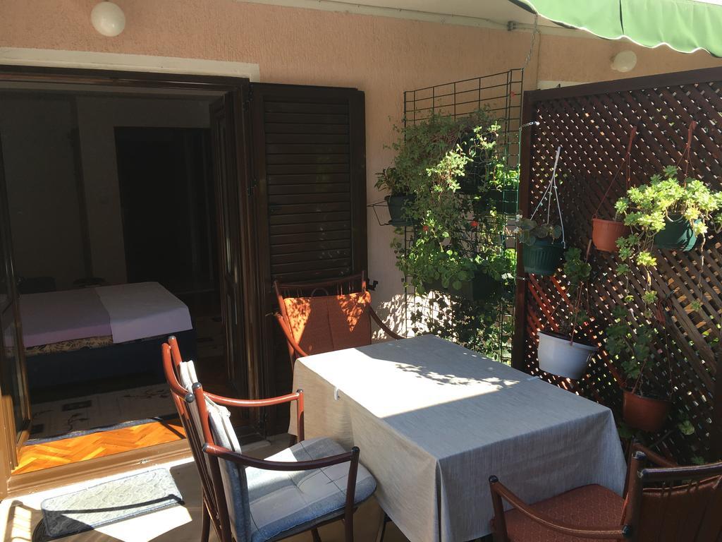 Apartments Upitnik Herceg Novi Eksteriør billede
