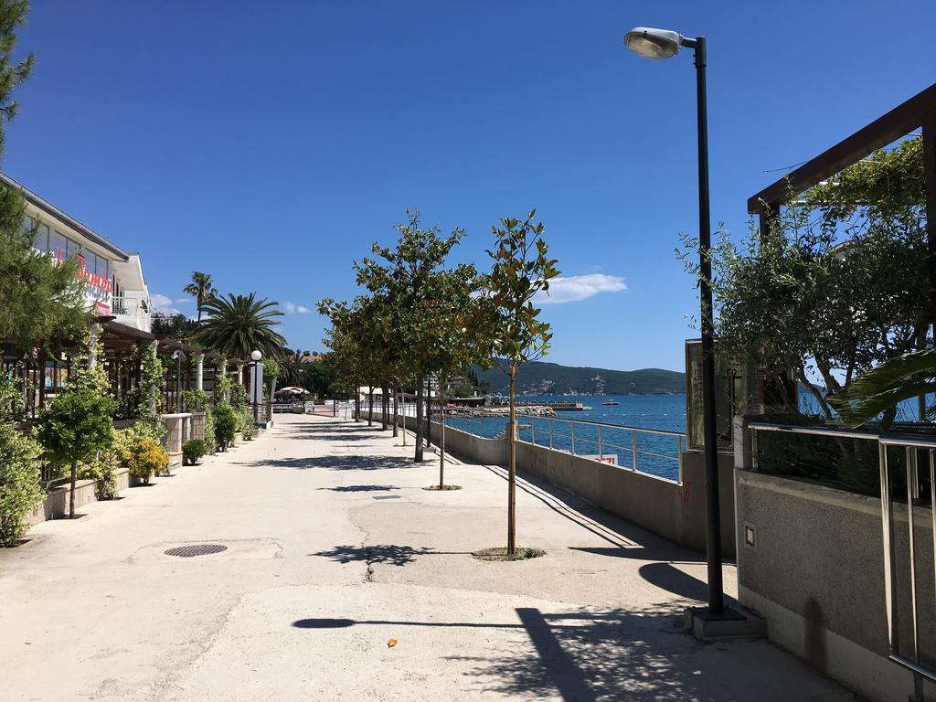 Apartments Upitnik Herceg Novi Eksteriør billede